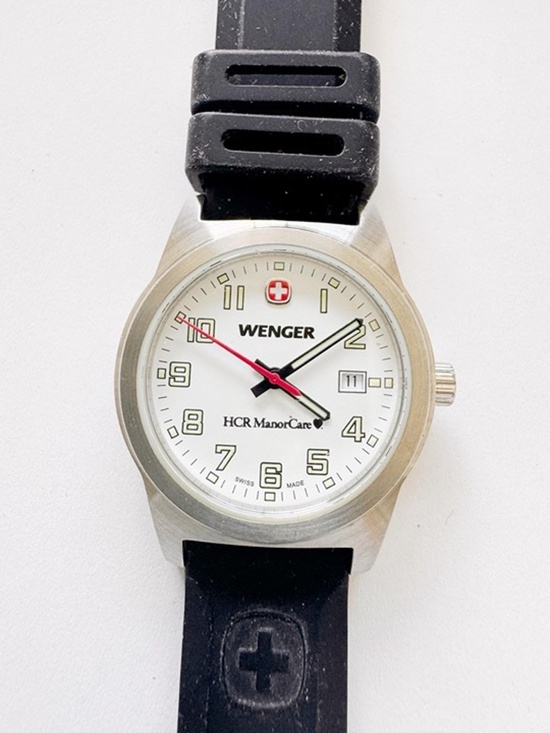 Wenger Swiss Made Quartz Watch 30mm White Dial Date Black Strap Runs